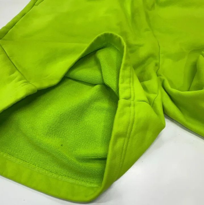 Balenciaga Balenciaga SS23 Solid Logo Pattern Loose Shorts Size US 26 / EU 42 - 10 Thumbnail