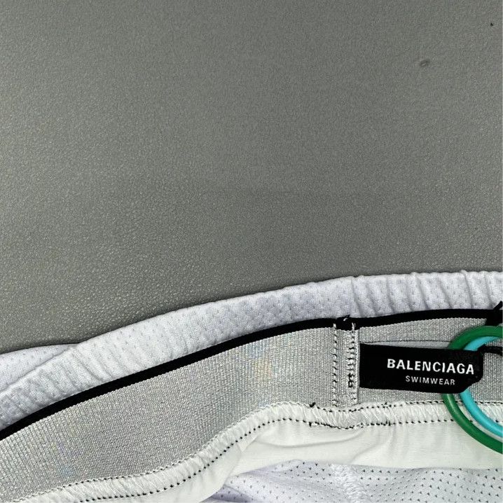 Balenciaga Balenciaga Casual White Logo Knitted Shorts Size US 32 / EU 48 - 3 Thumbnail