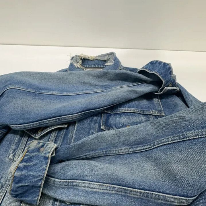 Balenciaga Balenciaga Casual Denim Jacket Size US L / EU 52-54 / 3 - 9 Thumbnail