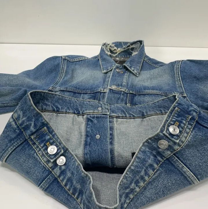 Balenciaga Balenciaga Casual Denim Jacket Size US L / EU 52-54 / 3 - 5 Thumbnail