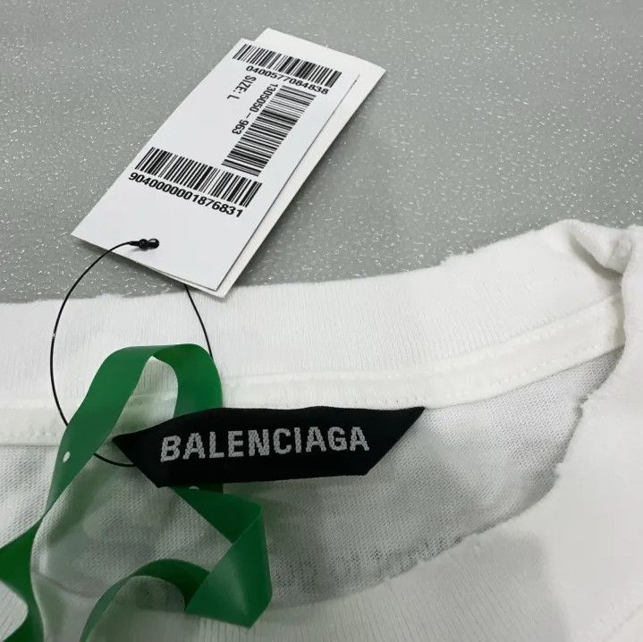 Balenciaga Balenciaga I Love Dogs Graphic Tee for Couples Size US L / EU 52-54 / 3 - 6 Thumbnail