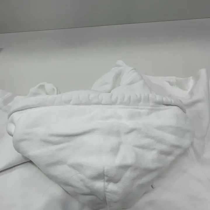 Balenciaga Balenciaga Minimalist Print Hoodie for Casual Wear Size US S / EU 44-46 / 1 - 8 Thumbnail