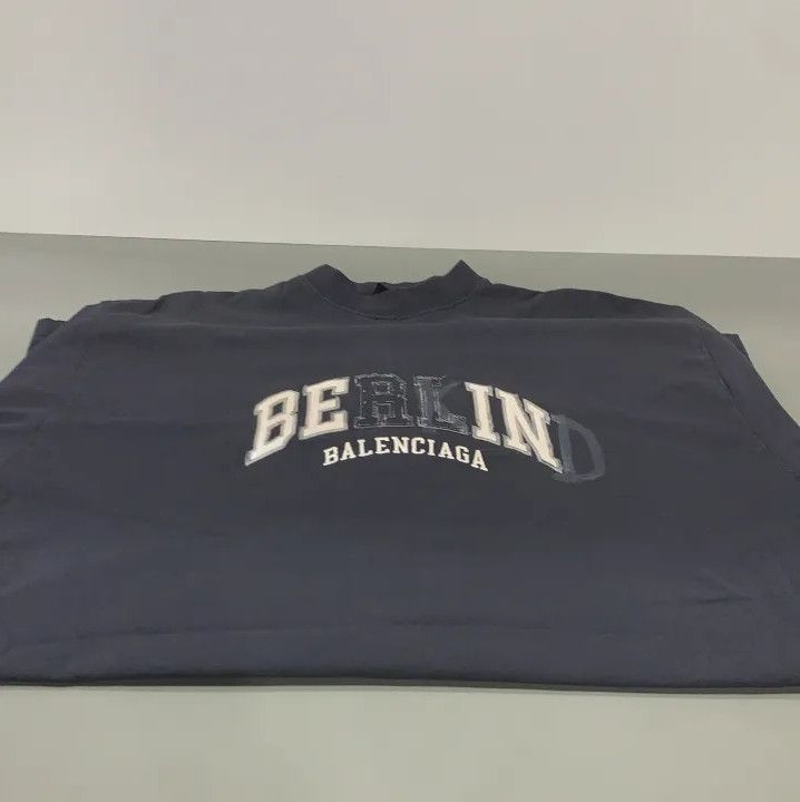 Balenciaga Balenciaga SS23 Be Kind Logo Short Sleeve T-Shirt Size US M / EU 48-50 / 2 - 8 Thumbnail