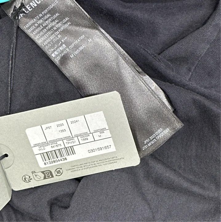 Balenciaga Balenciaga SS24 New Year Oversized Black T-Shirt Size US M / EU 48-50 / 2 - 5 Thumbnail