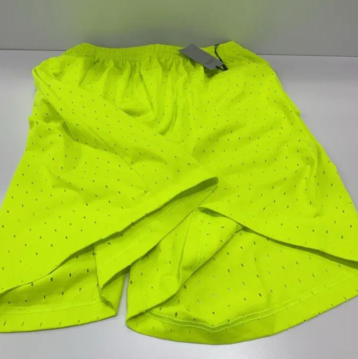 Balenciaga Balenciaga Men's Green Sports Mesh Shorts Size US 27 - 11 Thumbnail