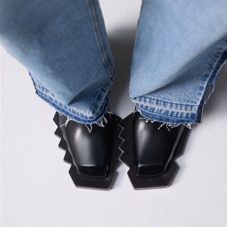Christian Louboutin caracut tct 2 black Size US 8 / EU 41 - 2 Thumbnail