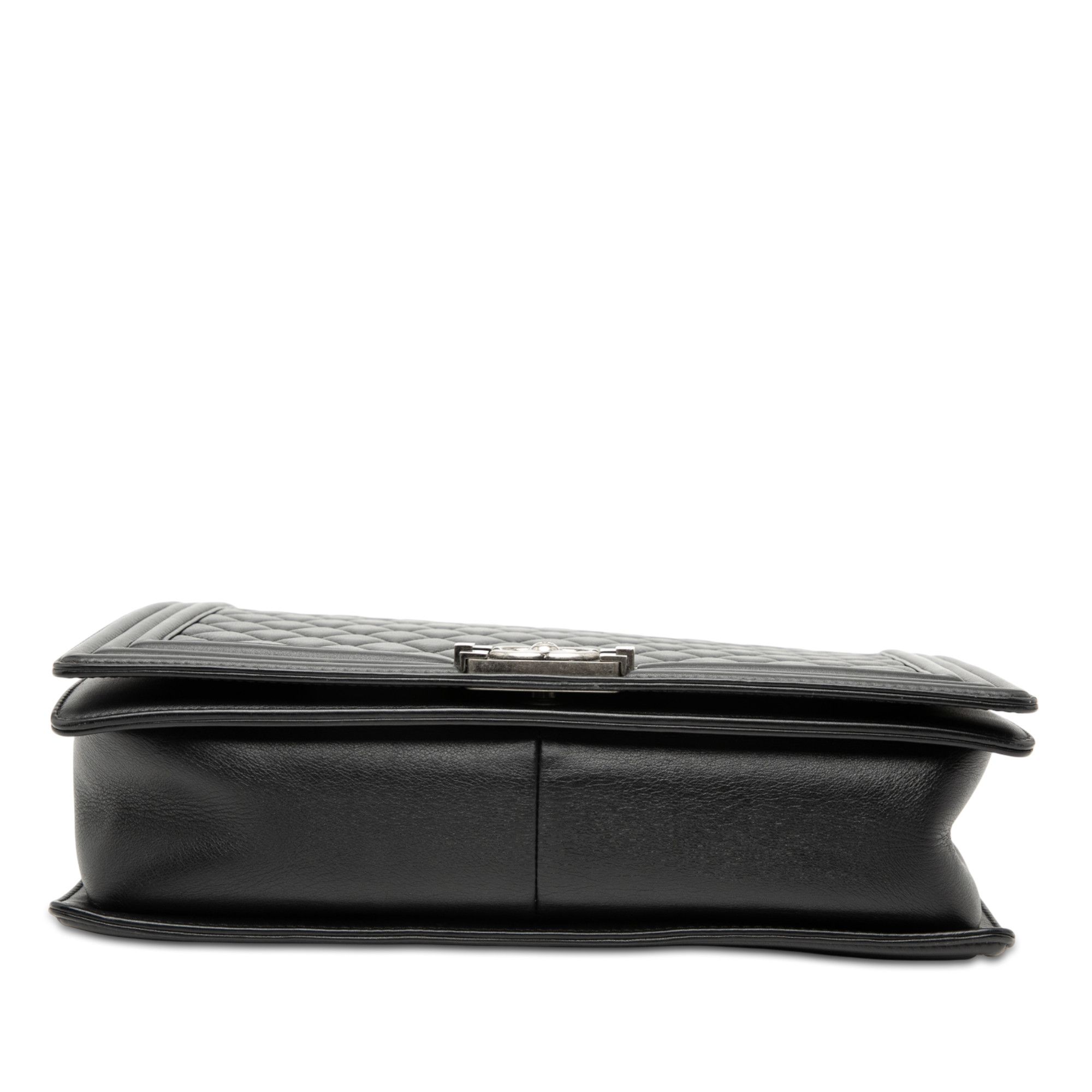 Chanel Chanel Large Quilted Lambskin Boy Flap Size ONE SIZE - 3 Thumbnail