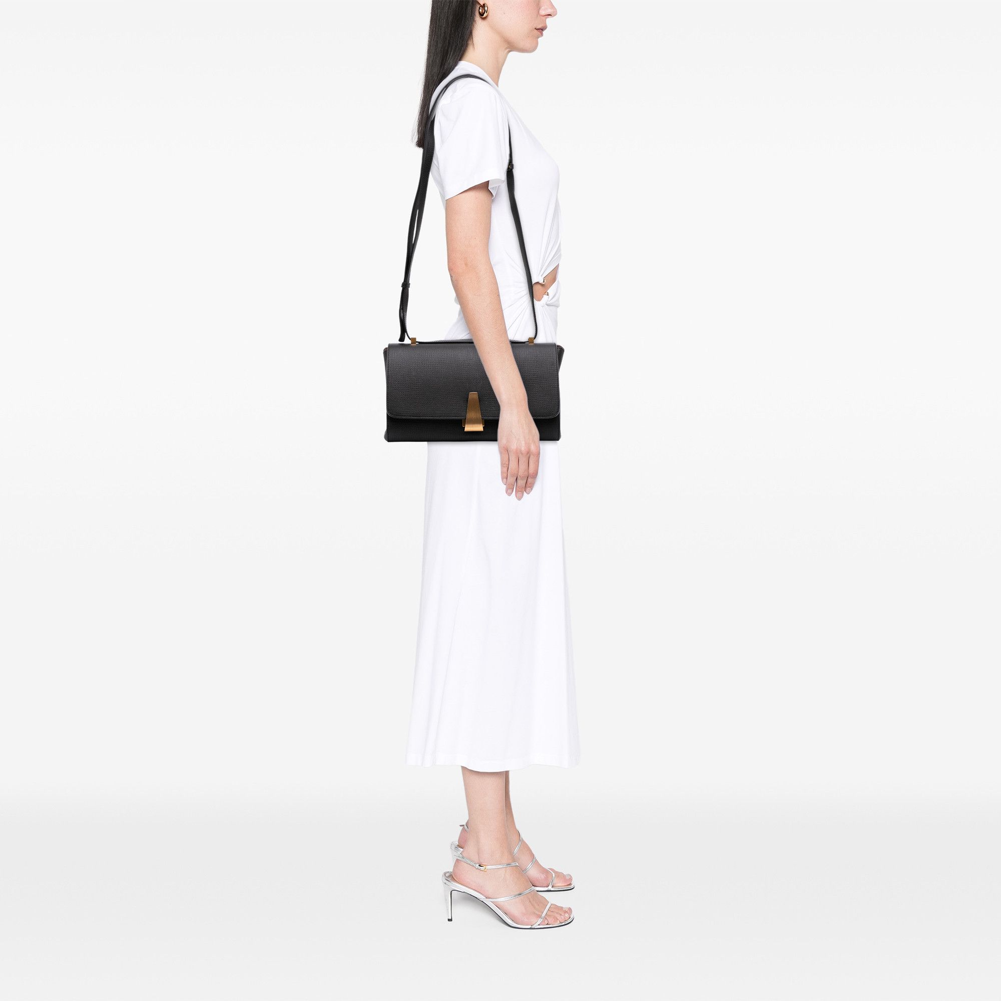 Bottega Veneta Bottega Veneta Grained Calfskin BV Angle Shoulder Bag Size ONE SIZE - 12 Thumbnail