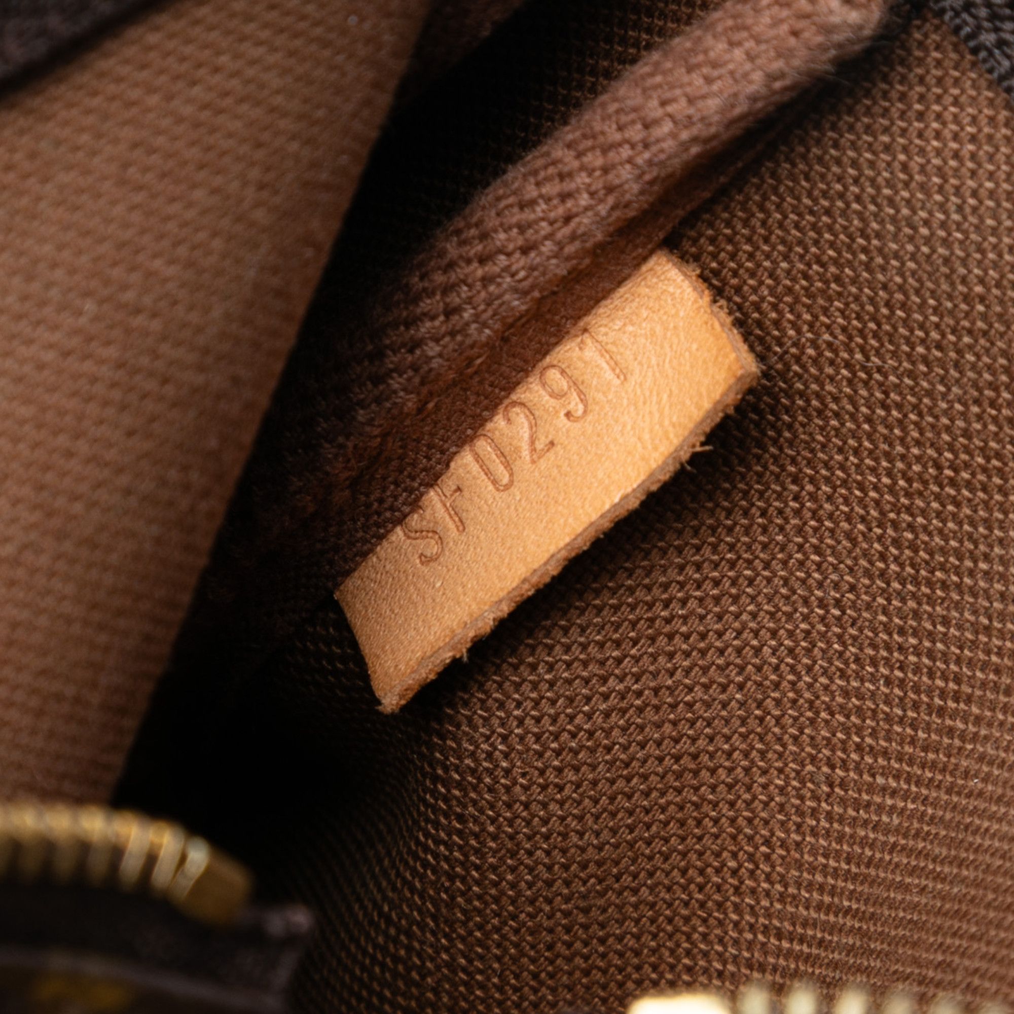 Louis Vuitton Louis Vuitton Monogram Mini Pochette Accessoires Size ONE SIZE - 6 Thumbnail