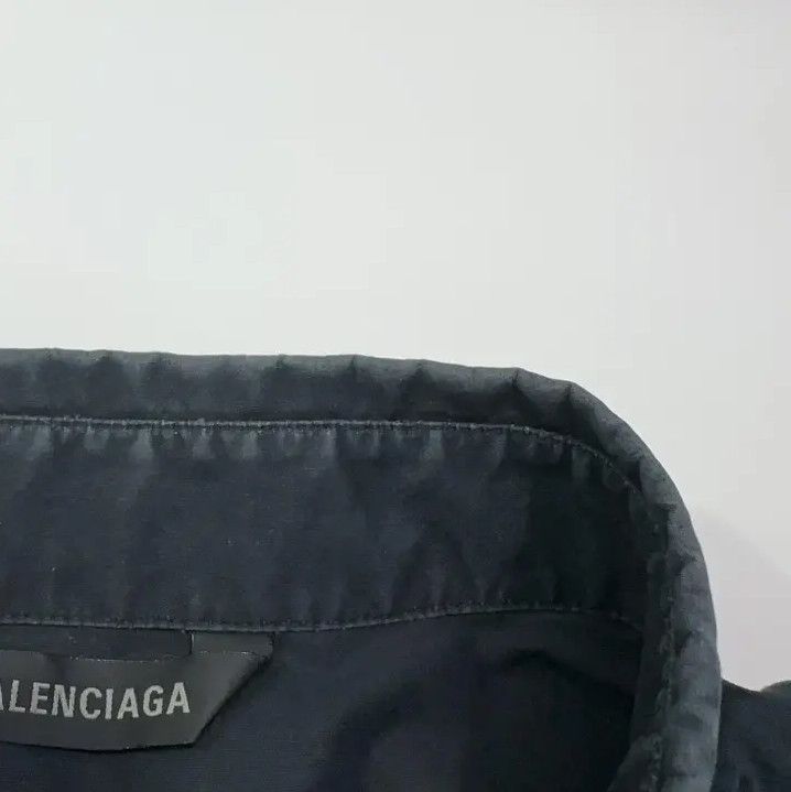 Balenciaga Balenciaga Logo Print Short Sleeve Shirt Size US M / EU 48-50 / 2 - 12 Thumbnail