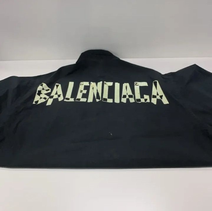 Balenciaga Balenciaga Logo Print Short Sleeve Shirt Size US M / EU 48-50 / 2 - 21 Thumbnail