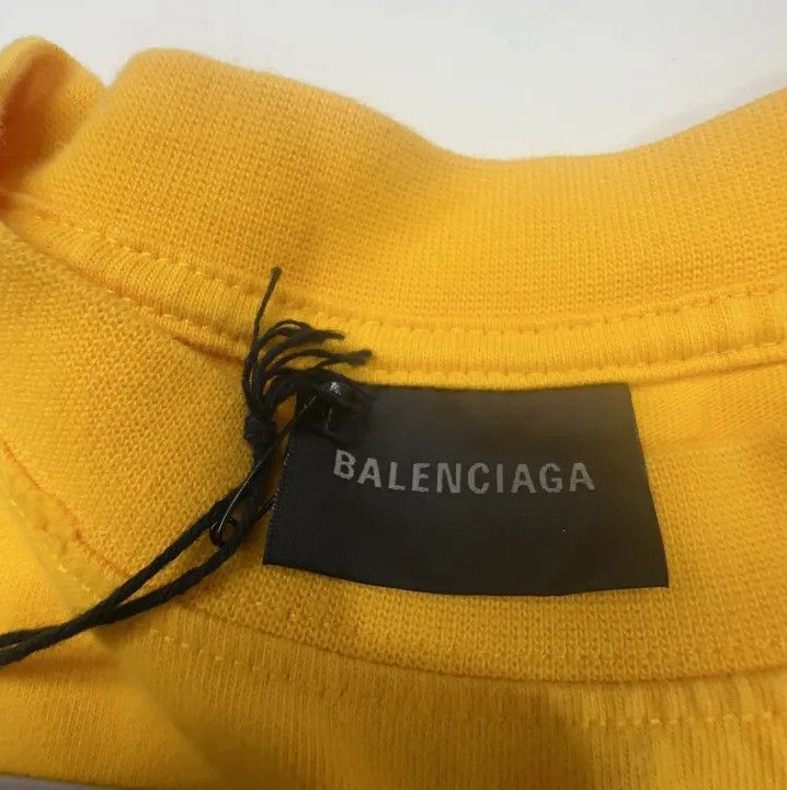 Balenciaga Balenciaga Yellow Logo Print Short Sleeve T-shirt Size US S / EU 44-46 / 1 - 4 Thumbnail
