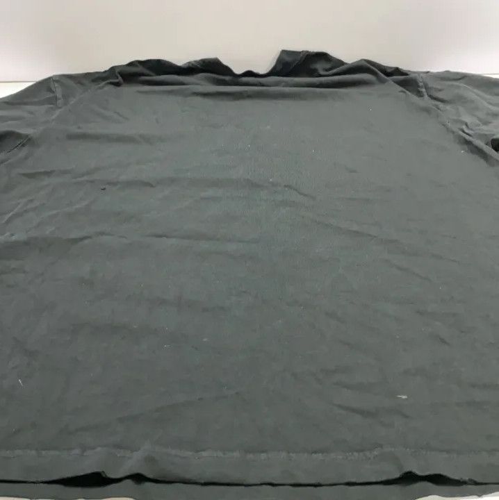 Balenciaga Balenciaga Be Different Embroidered Black T-Shirt Size US M / EU 48-50 / 2 - 14 Thumbnail