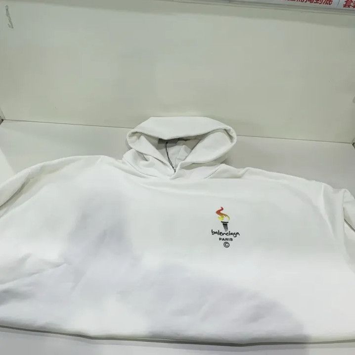 Balenciaga Balenciaga White Letter Print Long Sleeve Hoodie Size US M / EU 48-50 / 2 - 7 Thumbnail