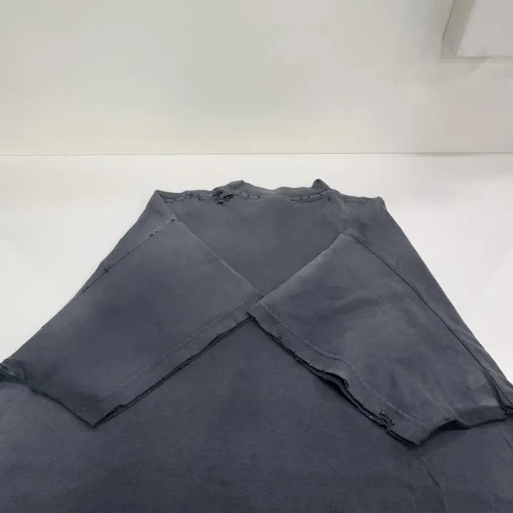 Balenciaga Balenciaga Graphic Print Oversized T-Shirt Size US M / EU 48-50 / 2 - 13 Thumbnail