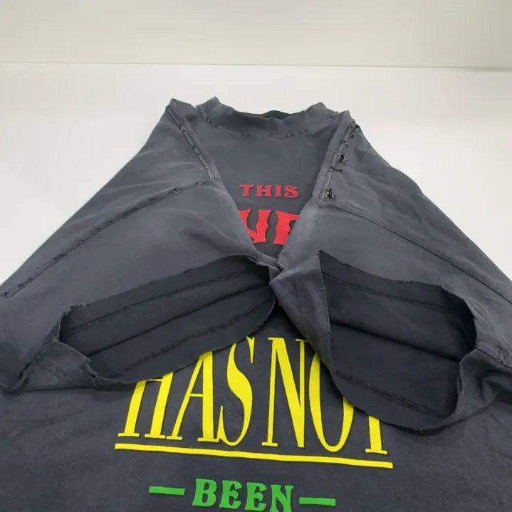 Balenciaga Balenciaga Graphic Print Oversized T-Shirt Size US M / EU 48-50 / 2 - 8 Thumbnail