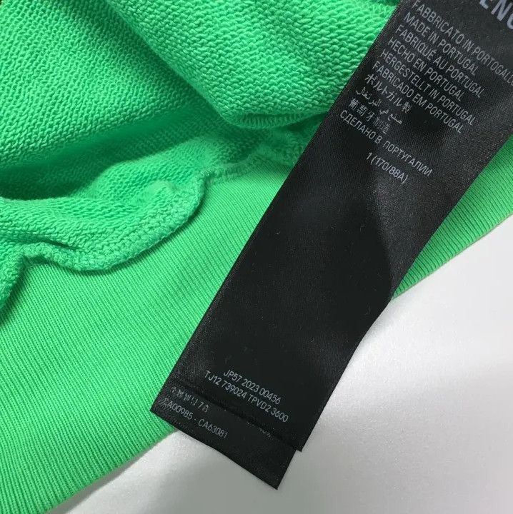 Balenciaga Balenciaga Logo Print Oversized Hoodie in Green Size US L / EU 52-54 / 3 - 7 Thumbnail
