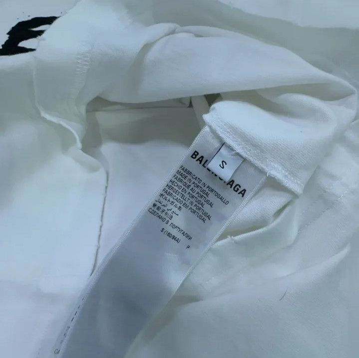 Balenciaga Balenciaga White Graphic Logo Short Sleeve T-Shirt Size US S / EU 44-46 / 1 - 9 Thumbnail