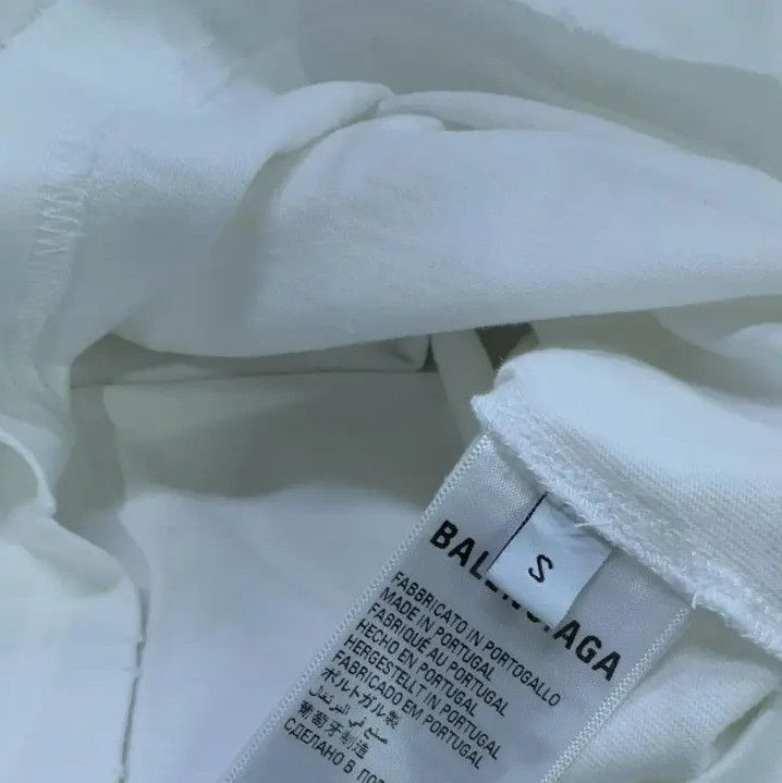 Balenciaga Balenciaga White Graphic Logo Short Sleeve T-Shirt Size US S / EU 44-46 / 1 - 10 Thumbnail