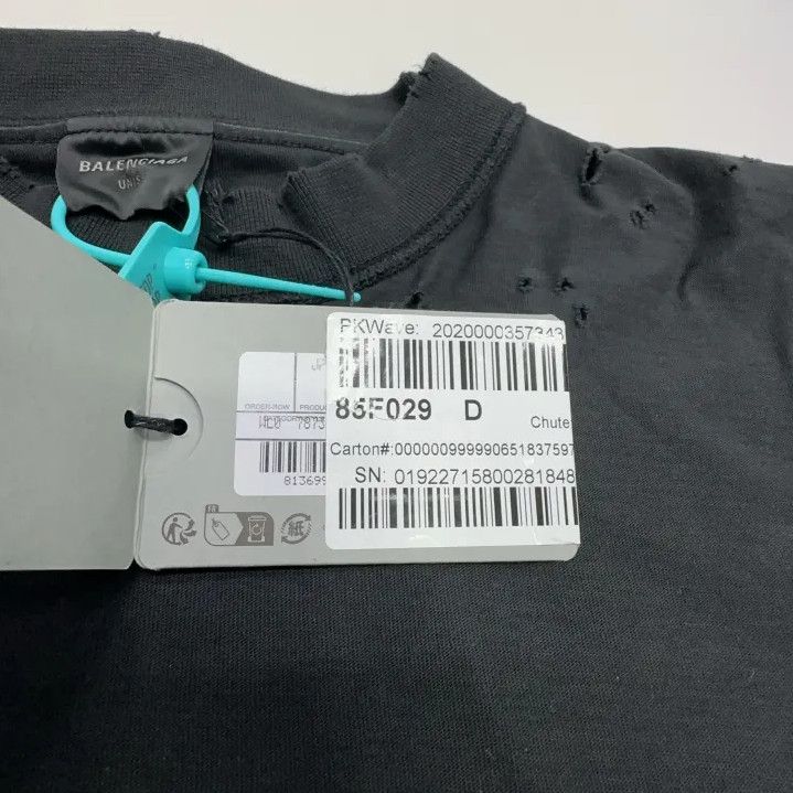 Balenciaga Balenciaga SS24 Vintage Logo Black T-Shirt Size US M / EU 48-50 / 2 - 4 Thumbnail