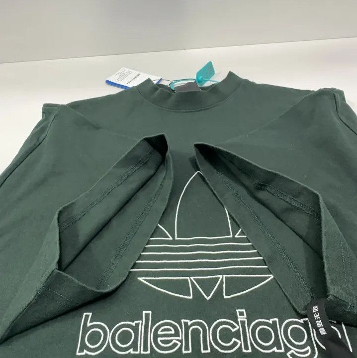 Balenciaga Balenciaga x Adidas Originals Short Sleeve T-Shirt Size US M / EU 48-50 / 2 - 13 Thumbnail