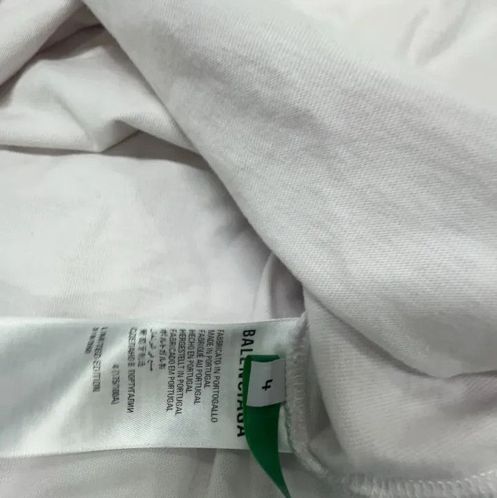Balenciaga Balenciaga White Graphic Long Sleeve T-Shirt Size US S / EU 44-46 / 1 - 4 Thumbnail
