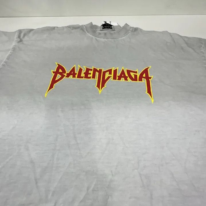 Balenciaga Balenciaga SS22 Metallica Print Short Sleeve T-Shirt Size US M / EU 48-50 / 2 - 8 Thumbnail