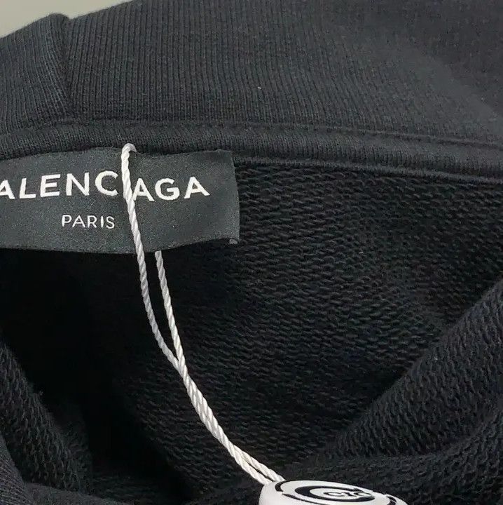 Balenciaga Balenciaga Sinner Hoodie in Black Size US S / EU 44-46 / 1 - 12 Thumbnail