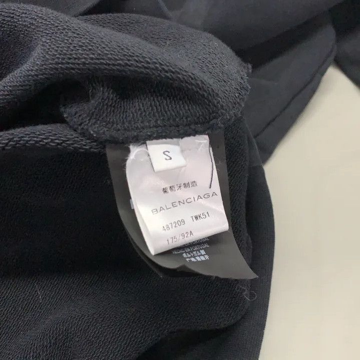 Balenciaga Balenciaga Sinner Hoodie in Black Size US S / EU 44-46 / 1 - 7 Thumbnail