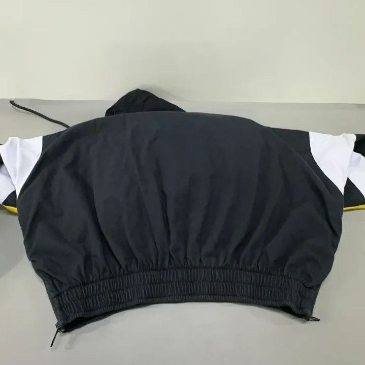 Balenciaga Balenciaga Color-Blocked Long Sleeve Sweatshirt for Men Size US L / EU 52-54 / 3 - 18 Thumbnail