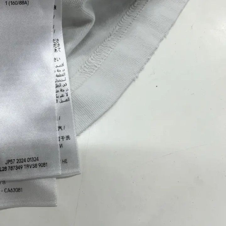 Balenciaga Balenciaga Logo Print Round Neck T-Shirt Size US M / EU 48-50 / 2 - 9 Thumbnail