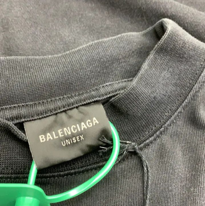Balenciaga Balenciaga Flame Logo Casual Short Sleeve T-Shirt Size US L / EU 52-54 / 3 - 2 Thumbnail