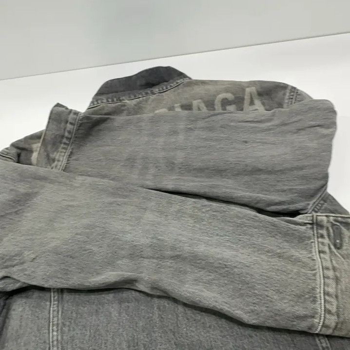 Balenciaga Balenciaga Men’s Vintage Wash Denim Jacket Size US L / EU 52-54 / 3 - 14 Thumbnail