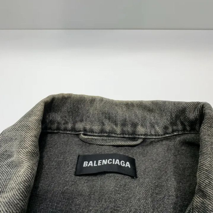 Balenciaga Balenciaga Men’s Vintage Wash Denim Jacket Size US L / EU 52-54 / 3 - 4 Thumbnail