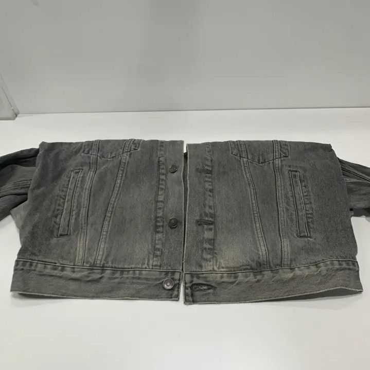 Balenciaga Balenciaga Men’s Vintage Wash Denim Jacket Size US L / EU 52-54 / 3 - 9 Thumbnail