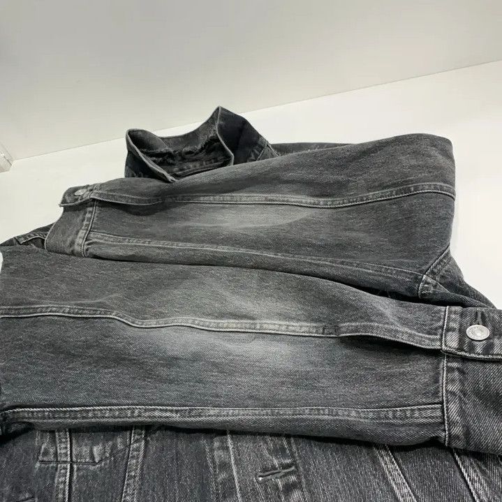 Balenciaga Balenciaga Classic Long Sleeve Denim Jacket Size US S / EU 44-46 / 1 - 13 Thumbnail