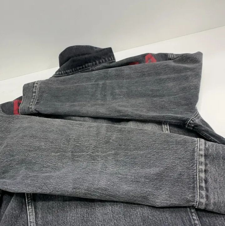 Balenciaga Balenciaga Classic Long Sleeve Denim Jacket Size US S / EU 44-46 / 1 - 14 Thumbnail