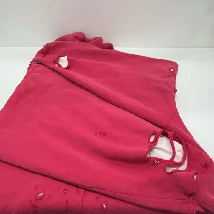 Balenciaga Balenciaga Classic Distressed Red Hooded Sweatshirt Size US XXS / EU 40 - 14 Thumbnail