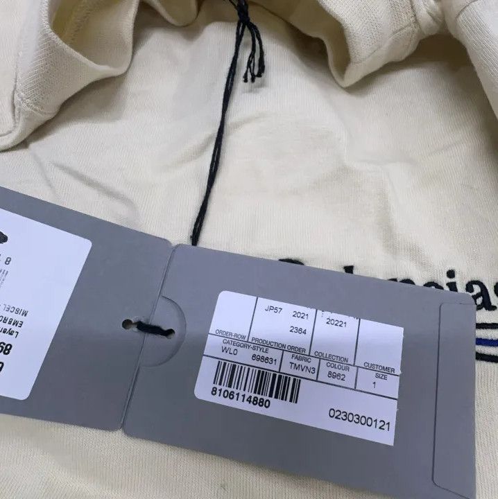 Balenciaga Balenciaga Colorblocked Long Sleeve T-shirt for Men Size US S / EU 44-46 / 1 - 6 Thumbnail
