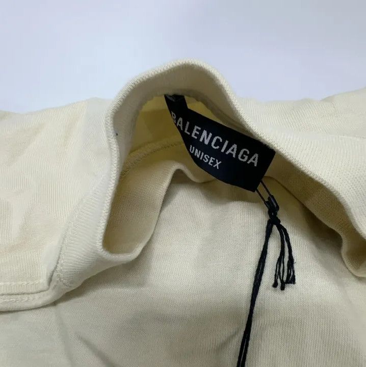 Balenciaga Balenciaga Colorblocked Long Sleeve T-shirt for Men Size US S / EU 44-46 / 1 - 7 Thumbnail