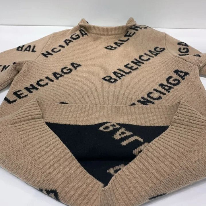 Balenciaga Balenciaga Logo Knit Sweater for Men, Brown Size US XS / EU 42 / 0 - 8 Thumbnail
