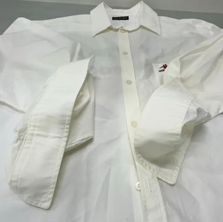 Balenciaga Balenciaga Logo Pattern White Long Sleeve Shirt Size US M / EU 48-50 / 2 - 12 Thumbnail
