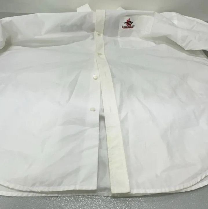Balenciaga Balenciaga Logo Pattern White Long Sleeve Shirt Size US M / EU 48-50 / 2 - 9 Thumbnail