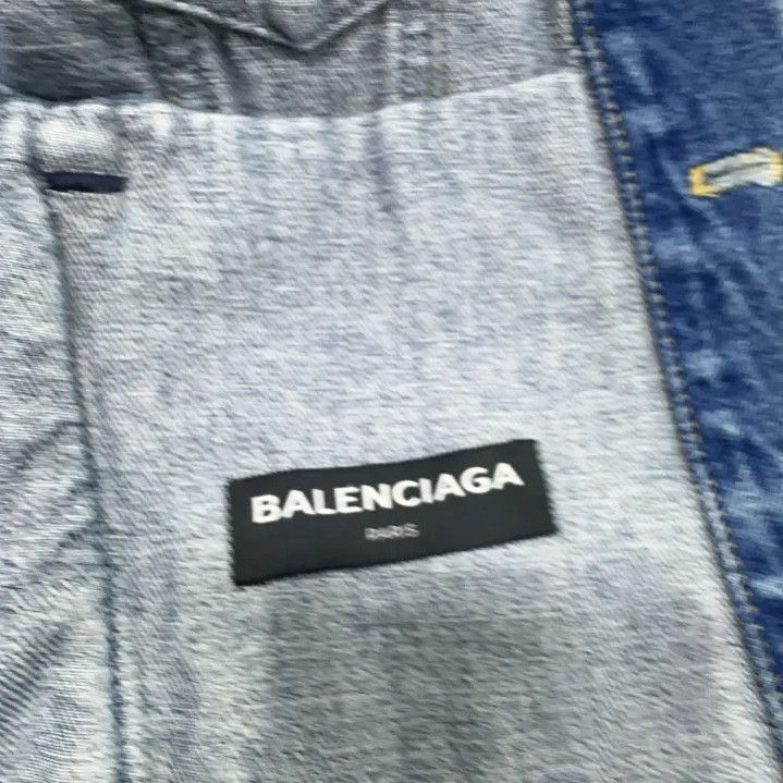Balenciaga Balenciaga Denim Jacket with Pockets for All Genders Size US L / EU 52-54 / 3 - 7 Thumbnail
