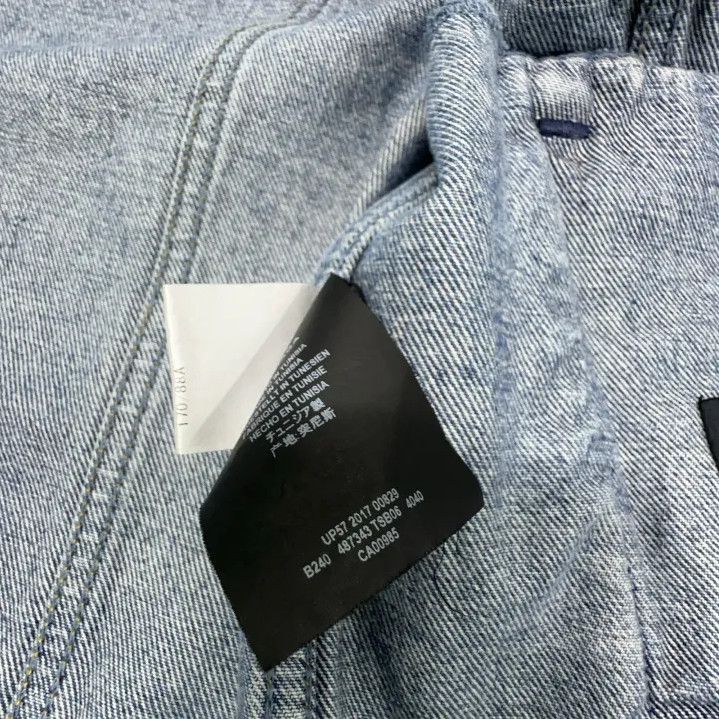 Balenciaga Balenciaga Denim Jacket with Pockets for All Genders Size US L / EU 52-54 / 3 - 4 Thumbnail