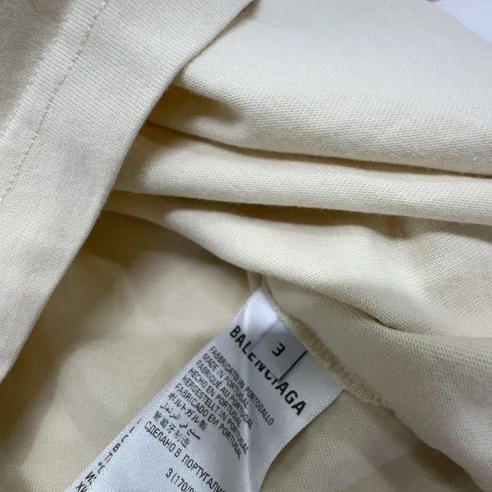 Balenciaga Balenciaga Minimalist Long Sleeve T-Shirt in Beige Size US M / EU 48-50 / 2 - 4 Thumbnail