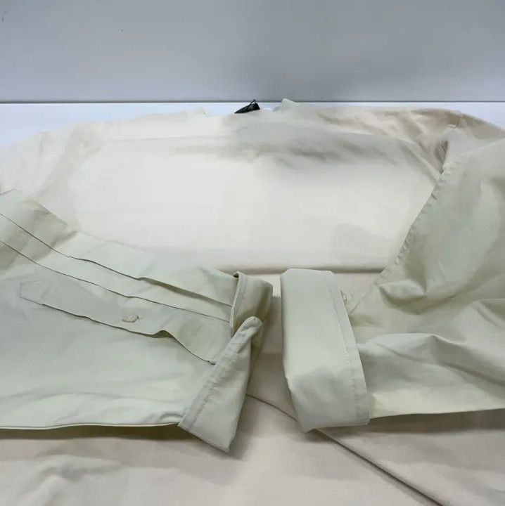 Balenciaga Balenciaga Minimalist Long Sleeve T-Shirt in Beige Size US M / EU 48-50 / 2 - 8 Thumbnail