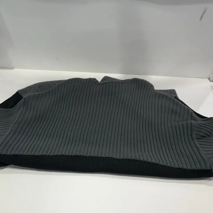 Balenciaga Balenciaga FW21 Logo Knitted Pullover Sweater Size US S / EU 44-46 / 1 - 13 Thumbnail