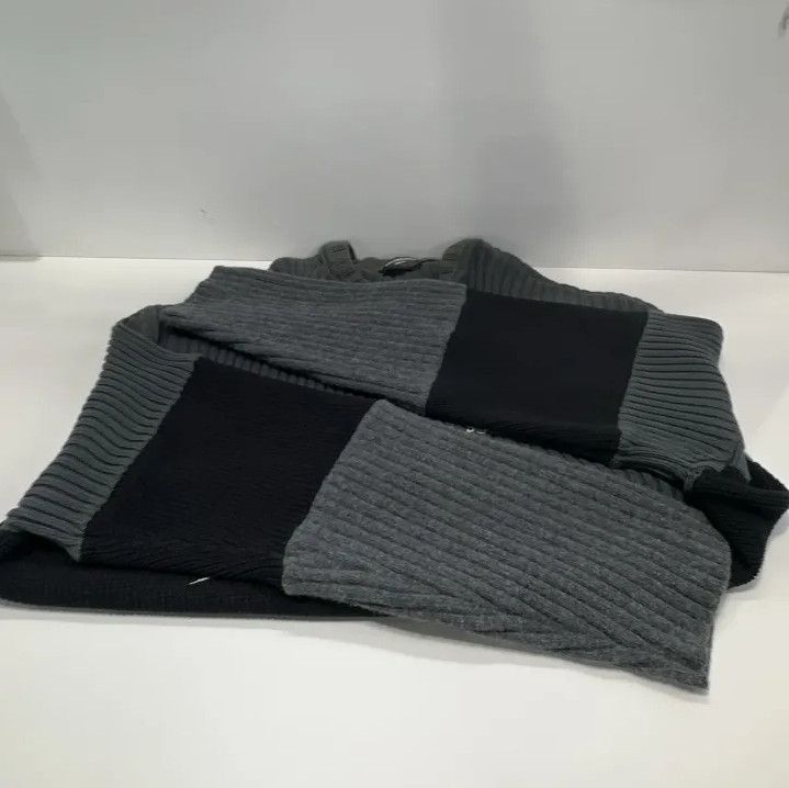 Balenciaga Balenciaga FW21 Logo Knitted Pullover Sweater Size US S / EU 44-46 / 1 - 11 Thumbnail