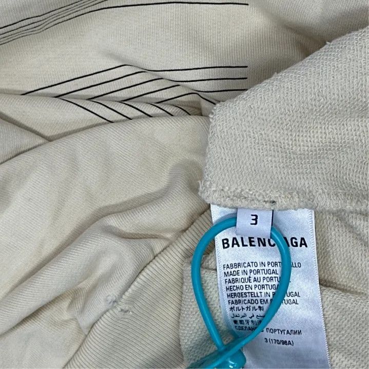Balenciaga Balenciaga Vintage Logo Print Long Sleeve Sweatshirt Size US L / EU 52-54 / 3 - 2 Thumbnail